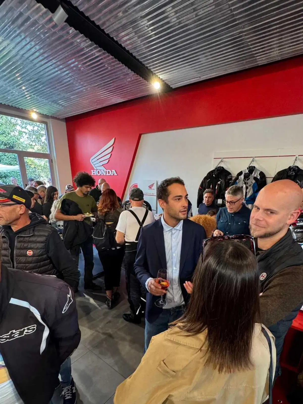 Grande successo per la festa dei 75 anni della Moto Macchion (9)