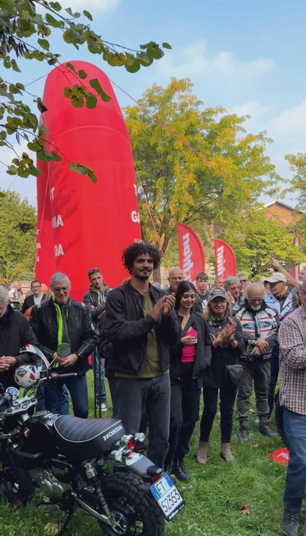 Grande successo per la festa dei 75 anni della Moto Macchion (10)