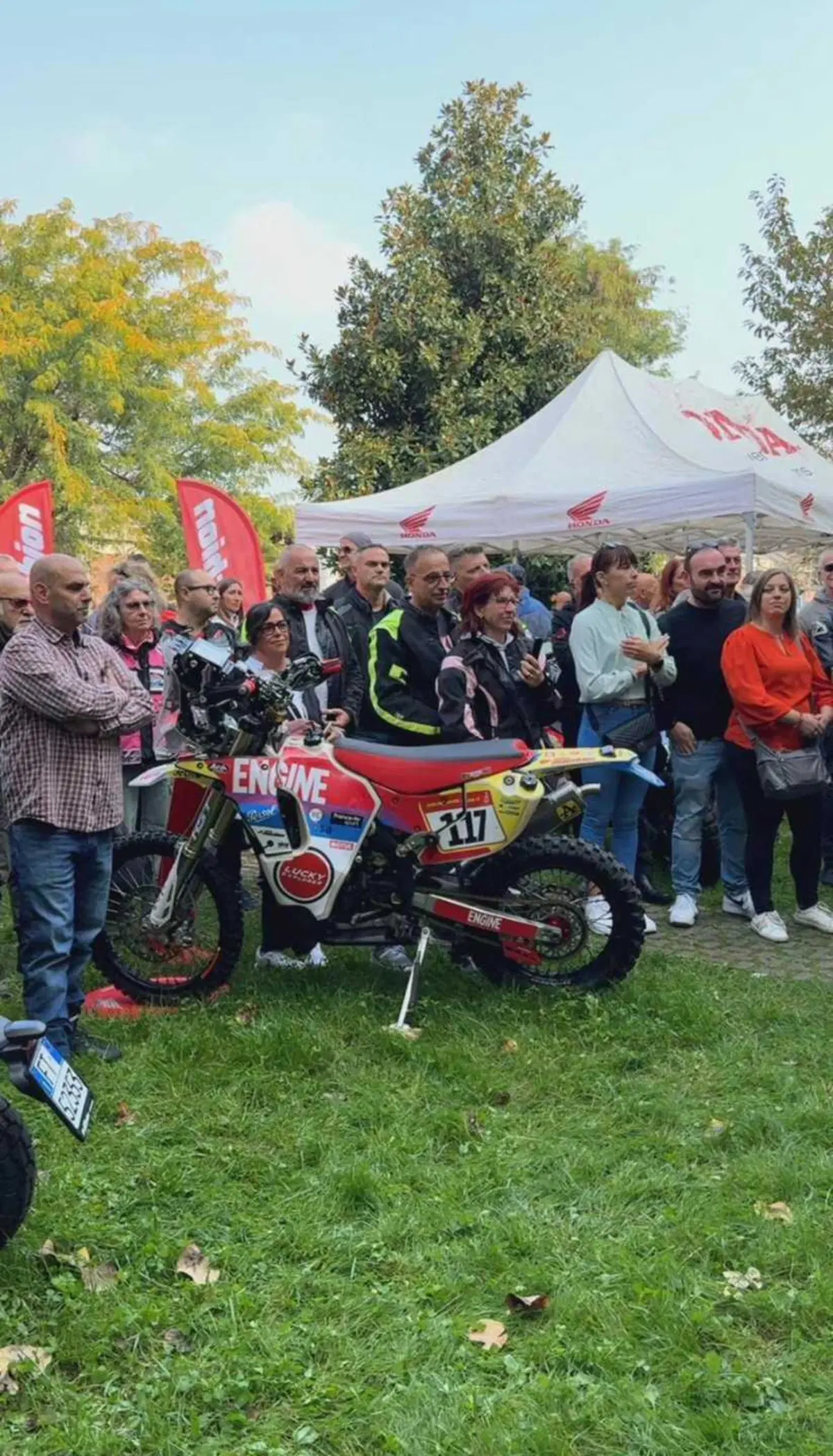 Grande successo per la festa dei 75 anni della Moto Macchion (11)