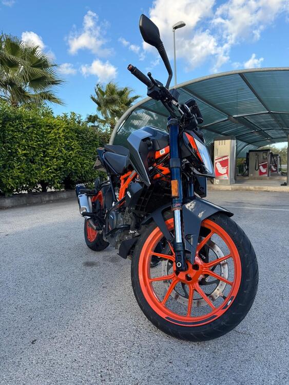 KTM 390 Duke (2024 - 26) (2)
