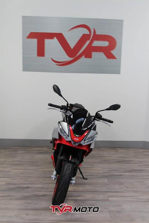 Aprilia Tuono 660 (2021 - 25) (4)