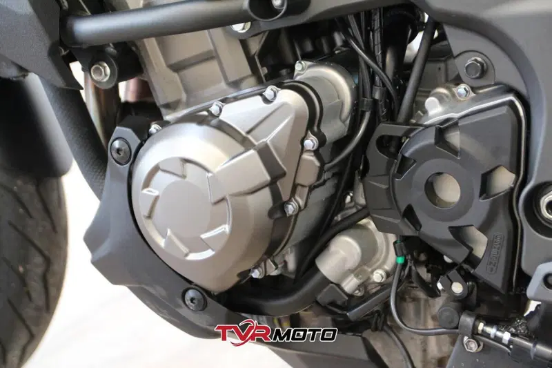 Kawasaki Versys 1000 SE Tourer (2022 - 24) (10)