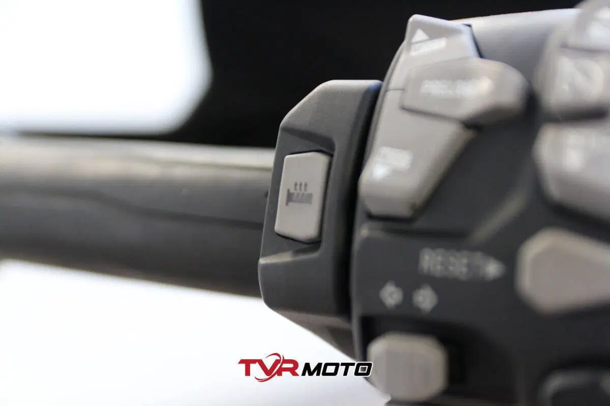 Kawasaki Versys 1000 SE Tourer (2022 - 24) (16)