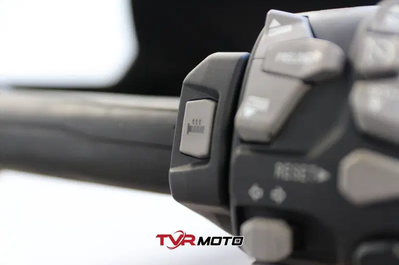 Kawasaki Versys 1000 SE Tourer (2022 - 24) (16)
