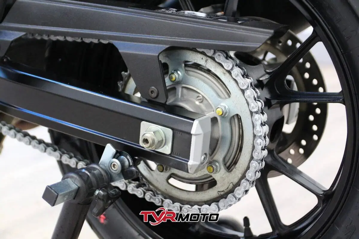 Suzuki V-Strom 650 (2021 - 25) (12)
