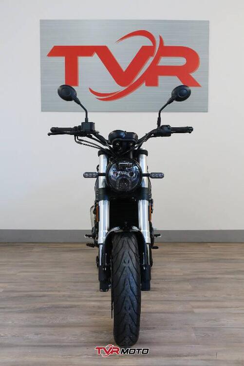 Benelli Leoncino 500 (2021 - 25) (4)