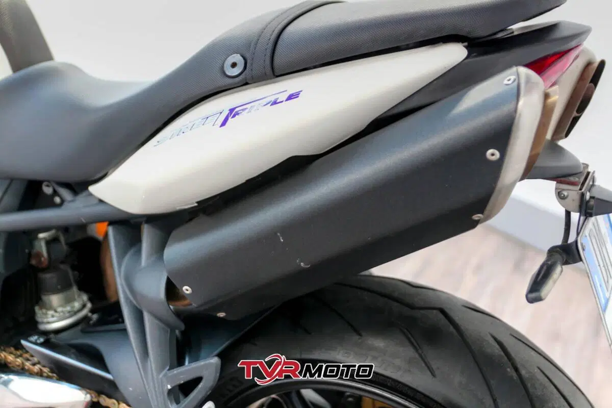 Triumph Street Triple (2007 - 12) (10)