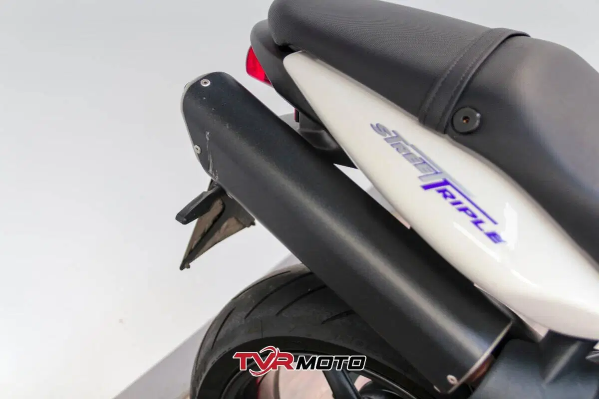 Triumph Street Triple (2007 - 12) (14)