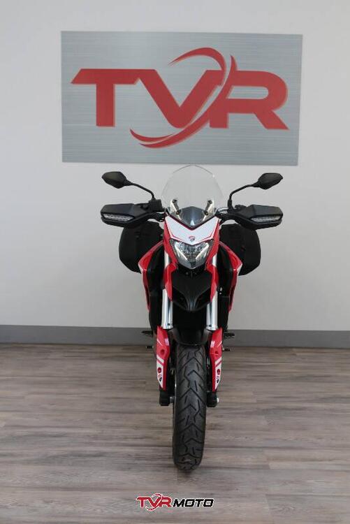 Ducati Hyperstrada 939 (2016 - 18) (4)