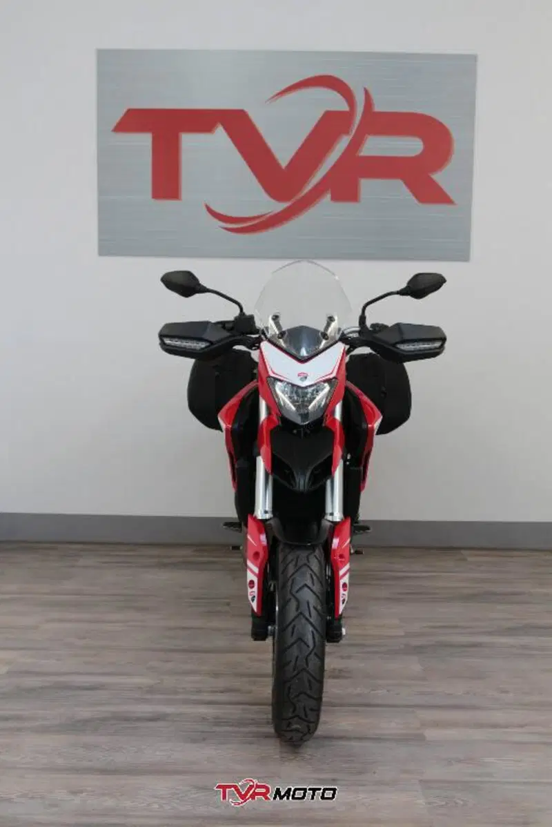 Ducati Hyperstrada 939 (2016 - 18) (4)