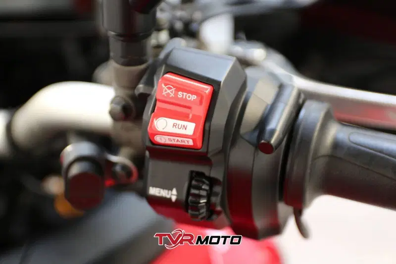 Yamaha Tracer 9 GT (2021 - 24) (23)