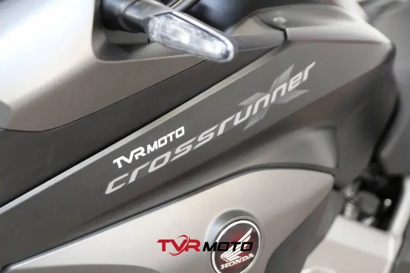 Honda Crossrunner ABS (2015 - 16) (5)