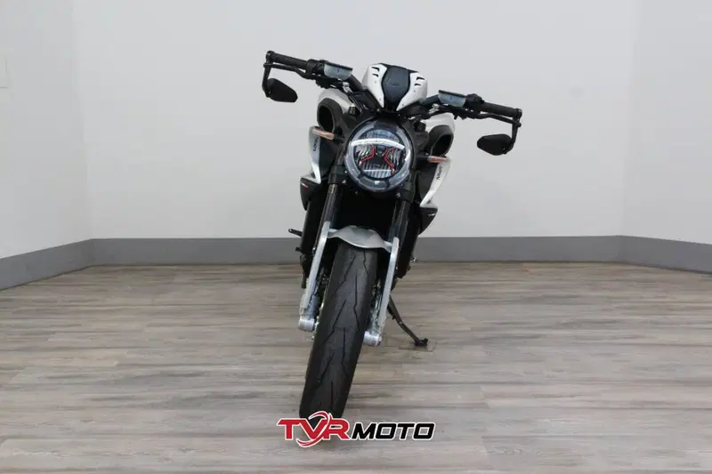 MV Agusta Dragster 800 RR (2021 - 23) (3)