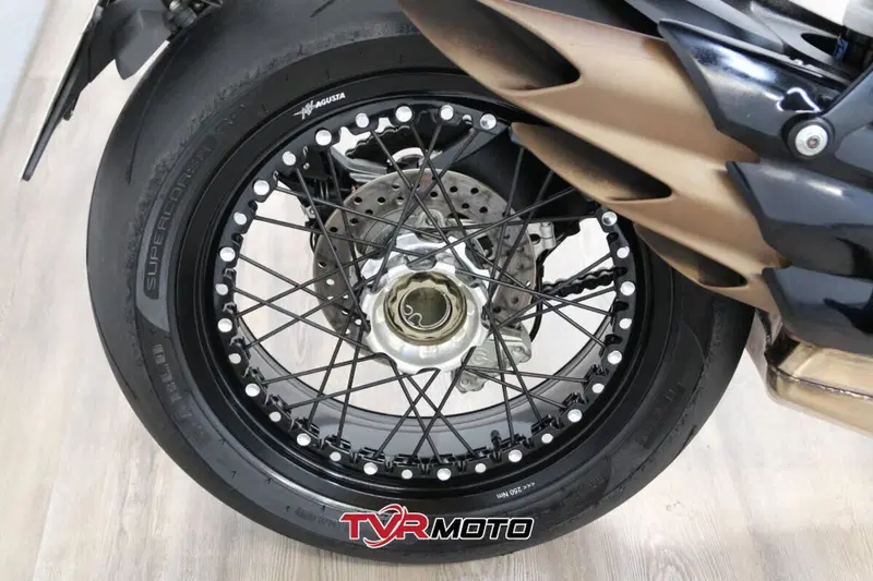 MV Agusta Dragster 800 RR (2021 - 23) (15)