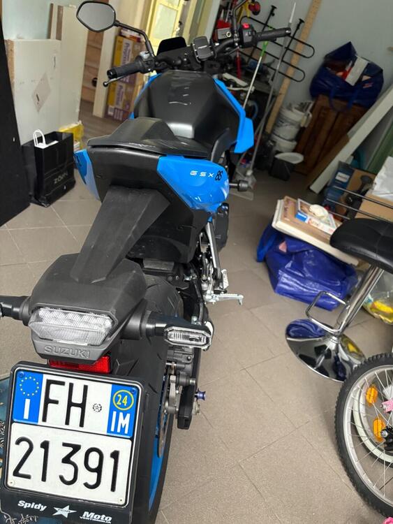Suzuki GSX-8S (2023 - 24) (5)