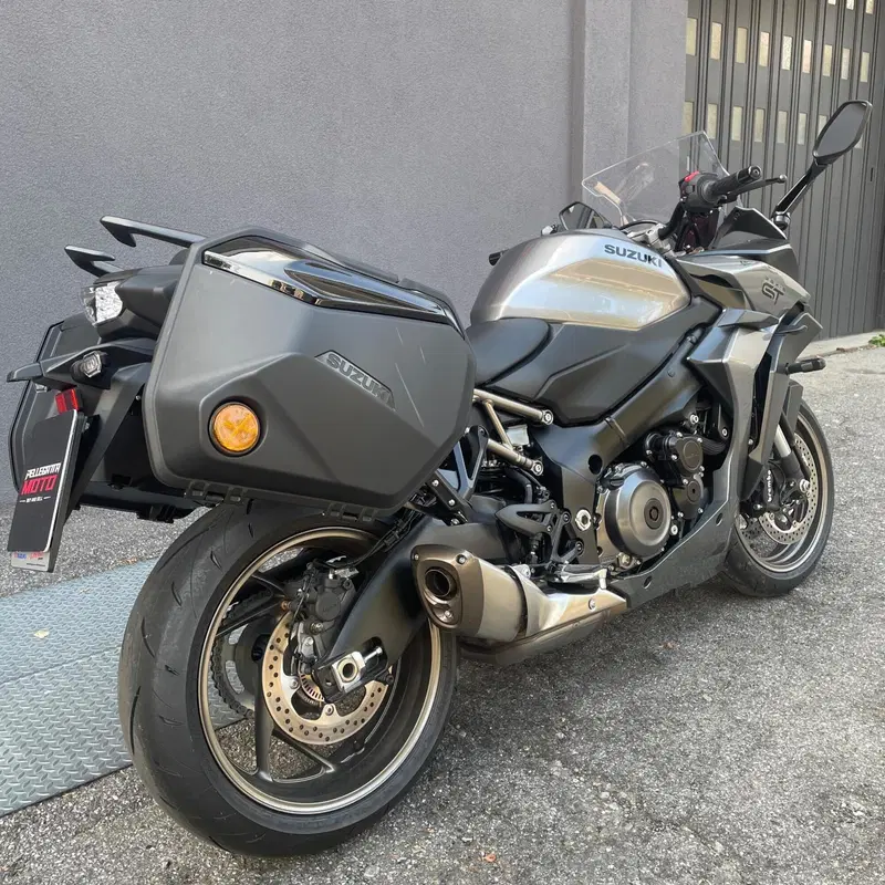 Suzuki GSX-S1000GT (2025 - 26) (3)