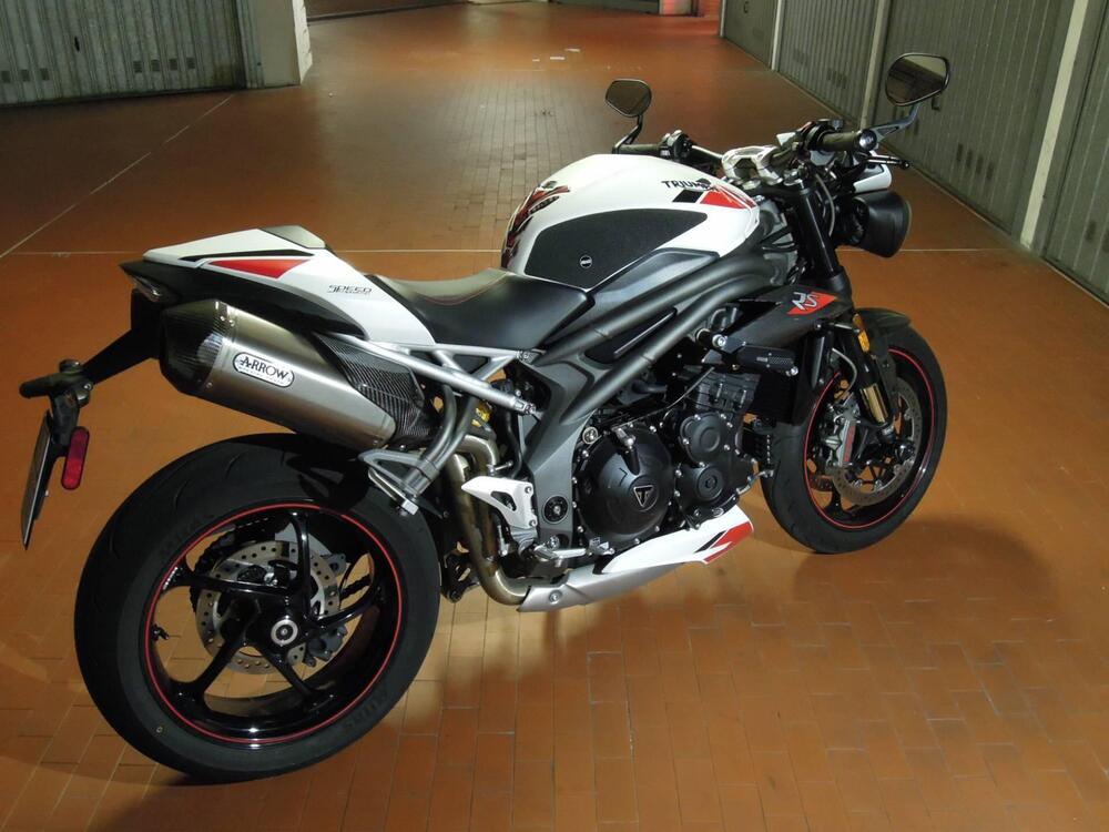 Triumph Speed Triple 1050 RS (2018 - 20) (5)