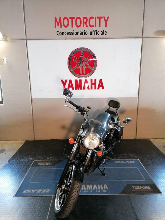 Triumph Bonneville SE (2009 - 13) (3)