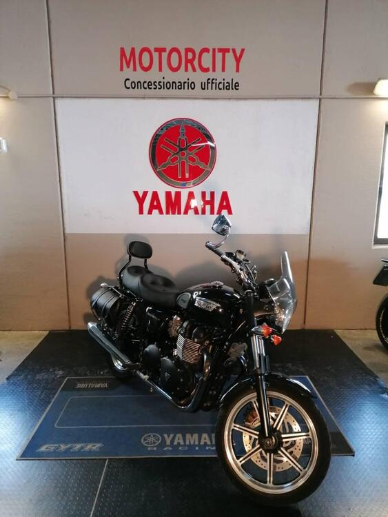 Triumph Bonneville SE (2009 - 13) (2)