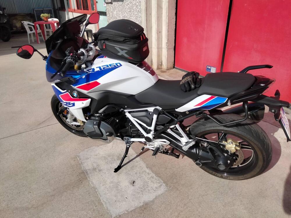 Bmw R 1250 RS (2021 - 25) (2)