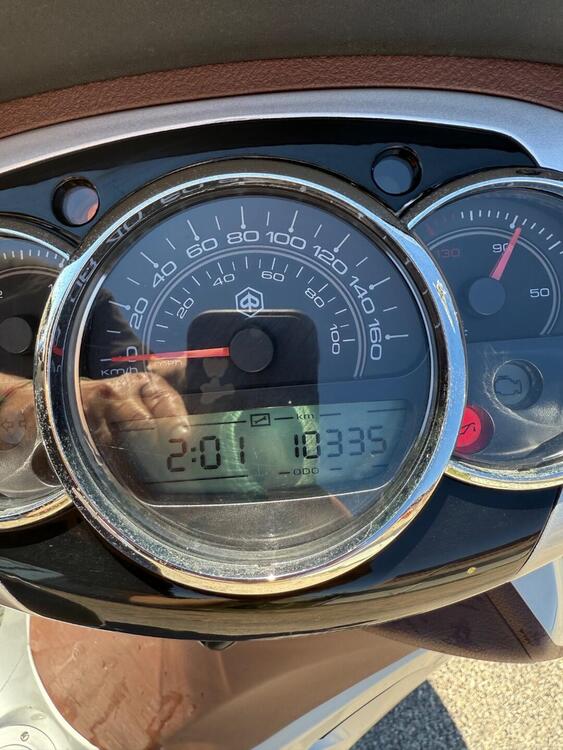 Piaggio Beverly 300 i.e. (2010 - 16) (2)