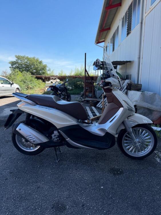 Piaggio Beverly 300 i.e. (2010 - 16) (5)