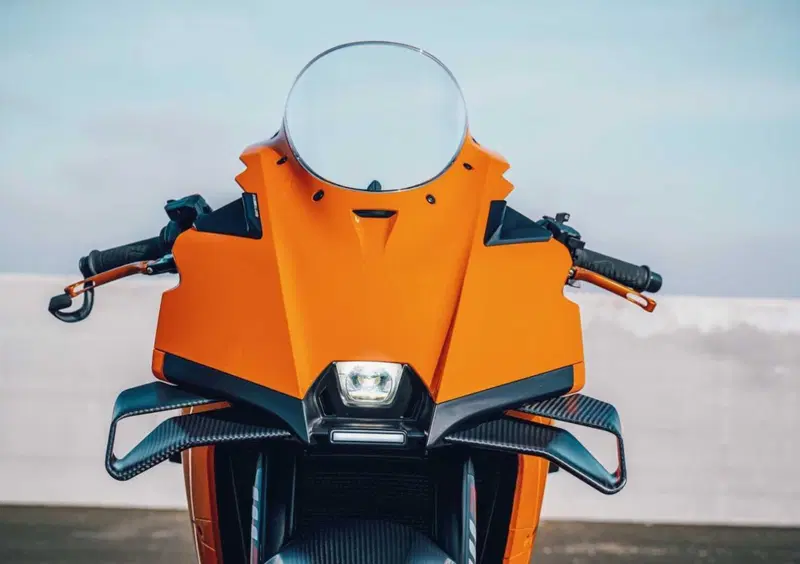 KTM 990 RC R 990 RC R (2026) (17)