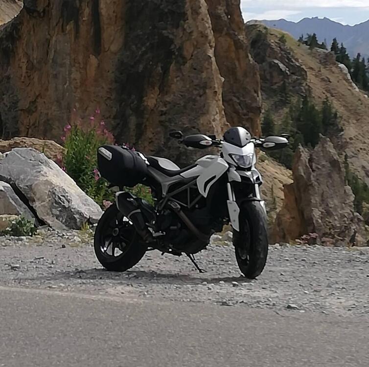 Ducati Hyperstrada 821 (2013 - 15)