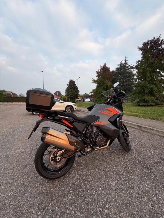 KTM 1290 Super Adventure S (2021)