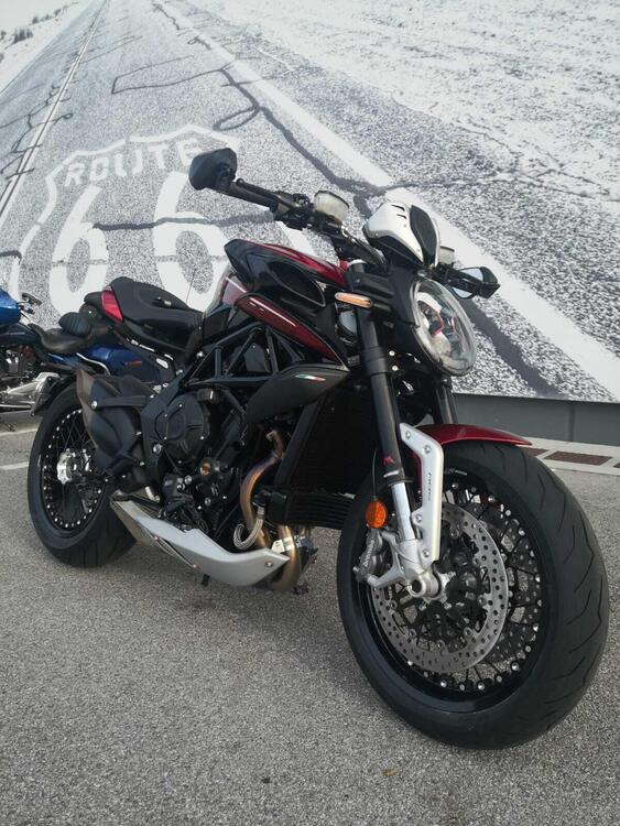 MV Agusta Dragster 800 RR SCS (2021 - 25) (5)