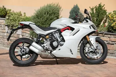 Ducati SuperSport 950 S (2021 - 24) usata