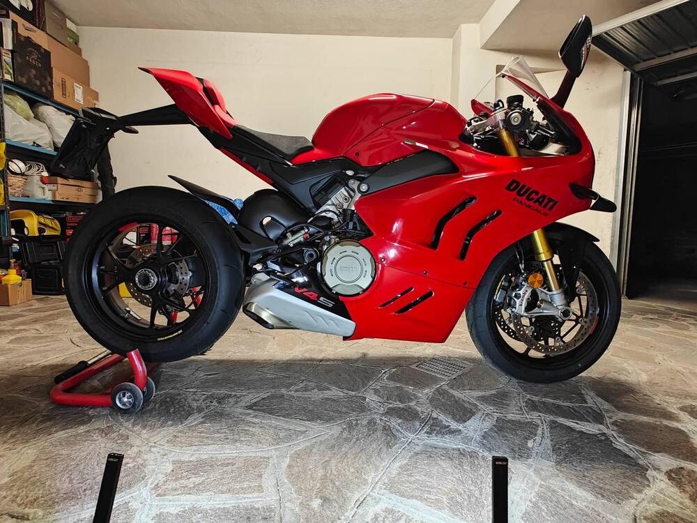 Ducati Panigale V4 S (2022 - 24) (5)