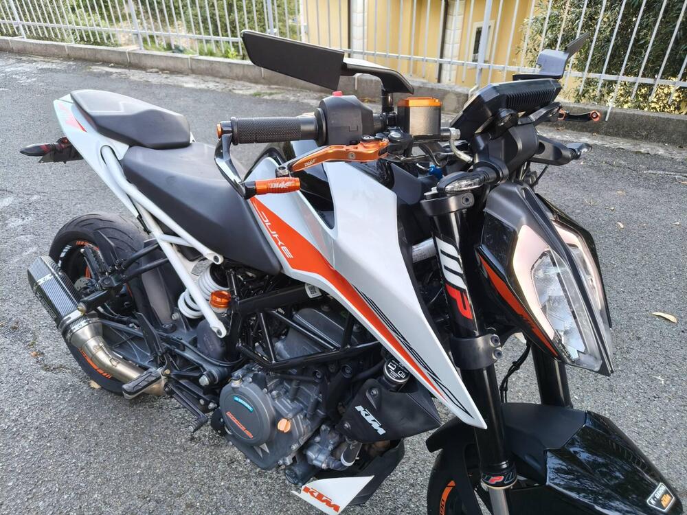 KTM 390 Duke (2021 - 23) (4)