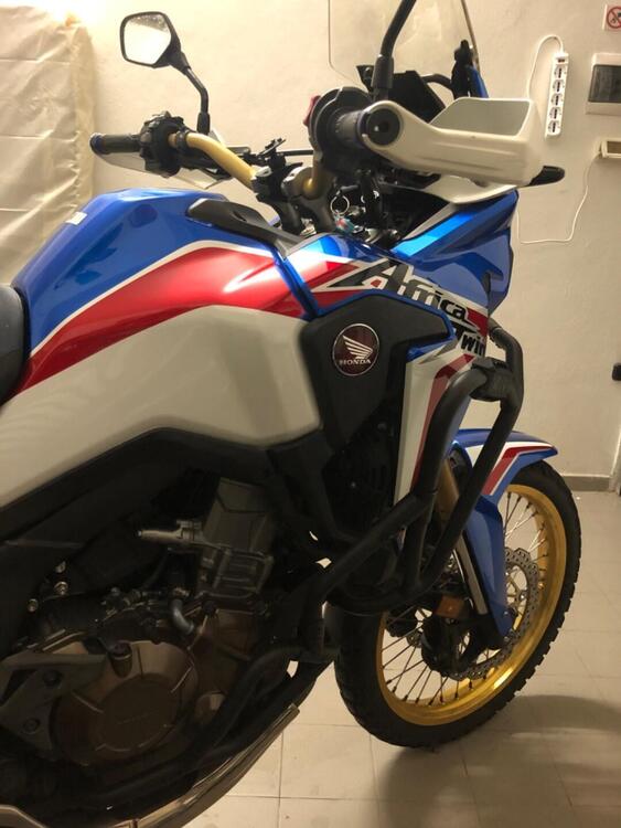 Honda Africa Twin CRF 1000L (2018 - 19) (4)