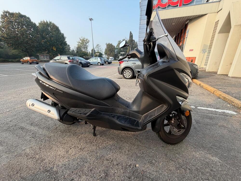 Suzuki Burgman UH 200 (2017 - 20)