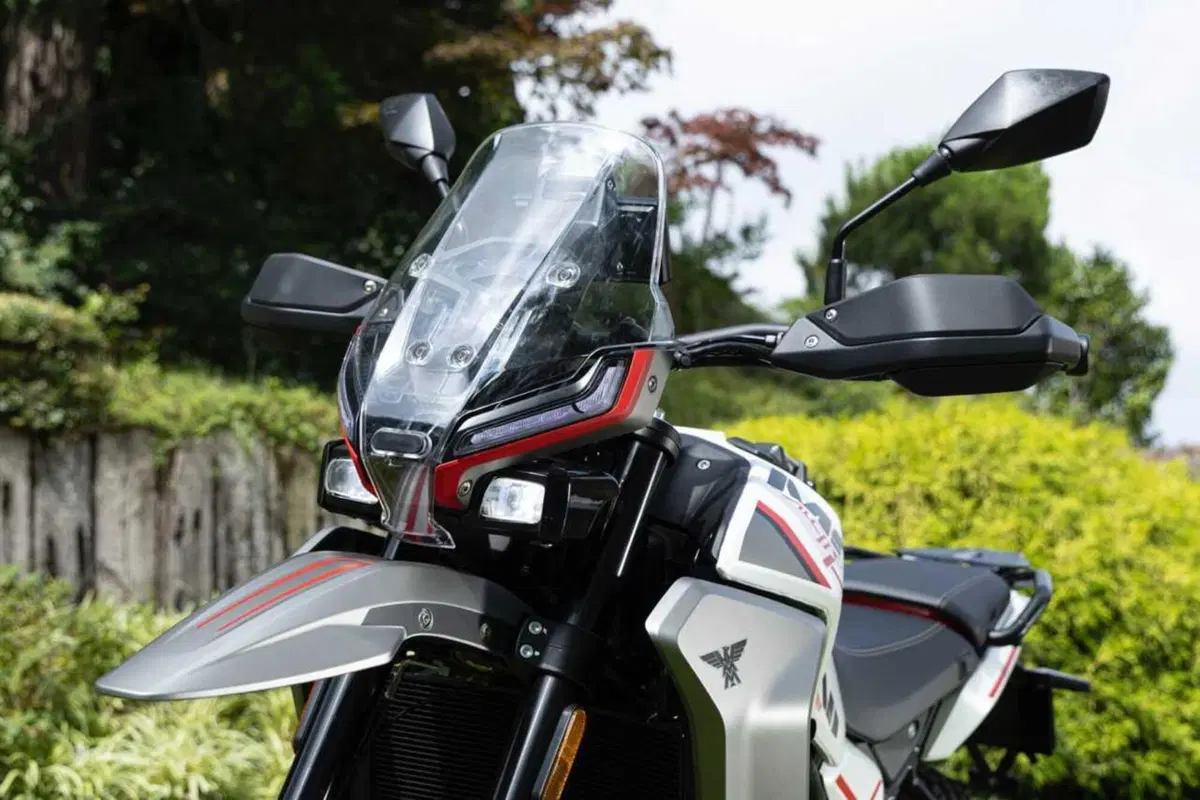 Moto Morini Alltrhike 450: la migliore adventure sotto i 6000 euro? - la prova di Moto.it [VIDEO e GALLERY] (6)