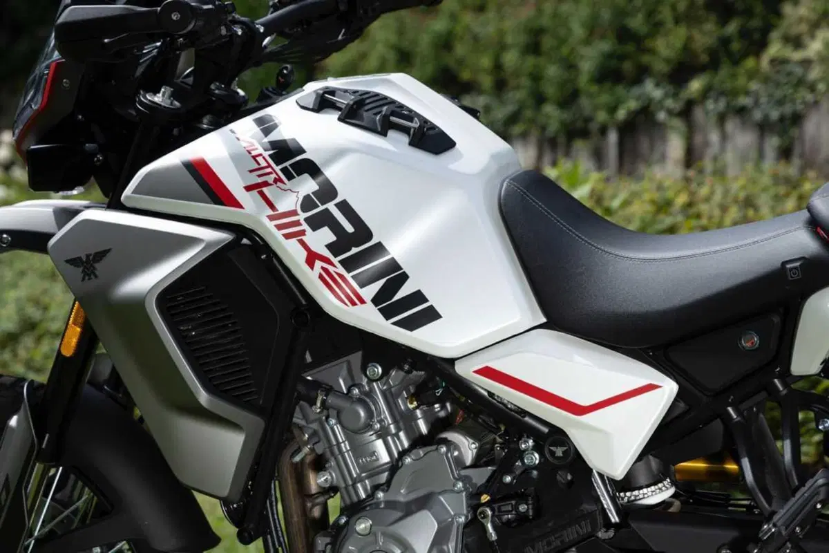 Moto Morini Alltrhike 450: la migliore adventure sotto i 6000 euro? - la prova di Moto.it [VIDEO e GALLERY] (8)