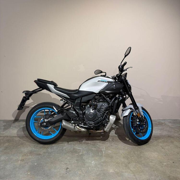Yamaha MT-07 (2025) (2)