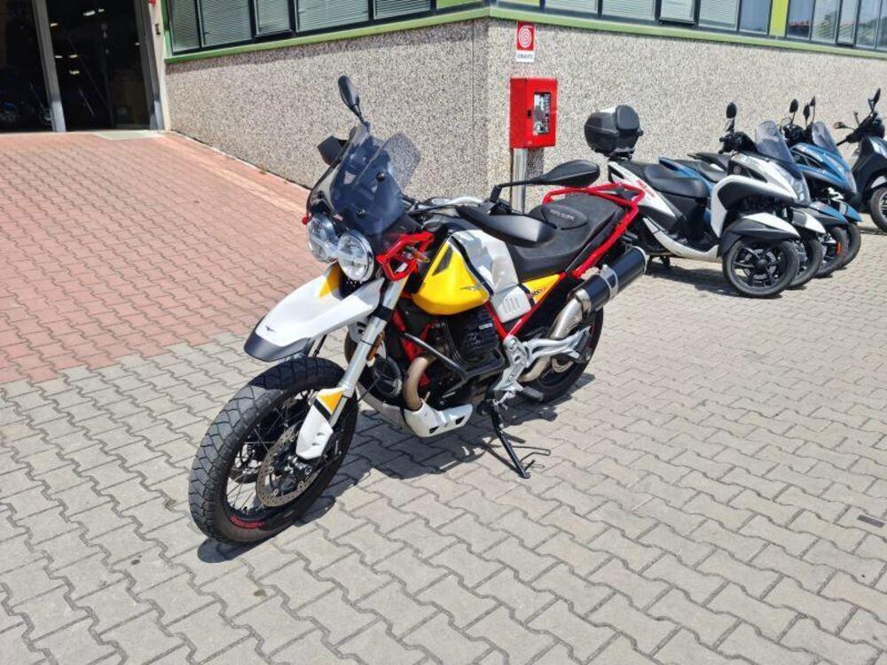 Moto Guzzi V85 TT Evocative Graphics (2019 - 20)