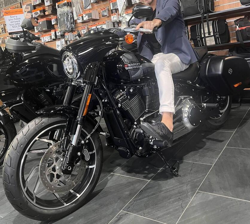 Harley-Davidson Sport Glide (2021 - 25) (3)