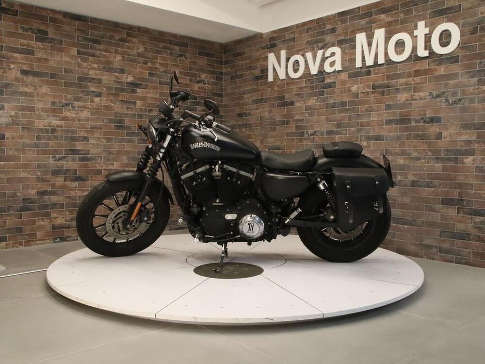 Harley-Davidson 883 Iron (2009 - 11) - XL 883N