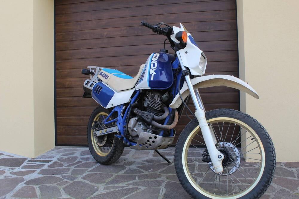 Suzuki Dr djebel (2)