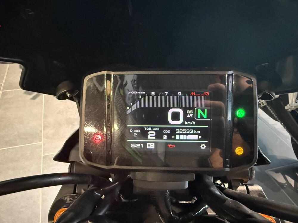 Yamaha MT-09 SP (2021 - 23) (3)