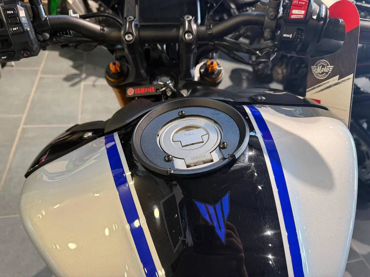 Yamaha MT-09 SP (2021 - 23) (6)