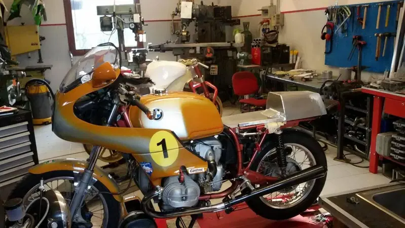 Bmw Replica Helmut Dähne (16)