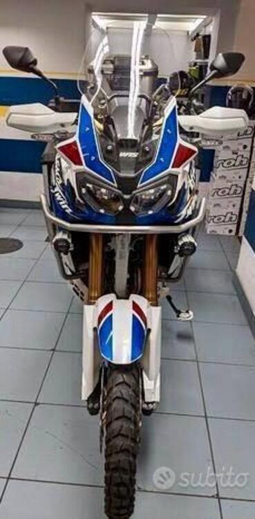 Honda Africa Twin CRF 1000L Adventure Sports DCT Travel Edition (2019) (2)