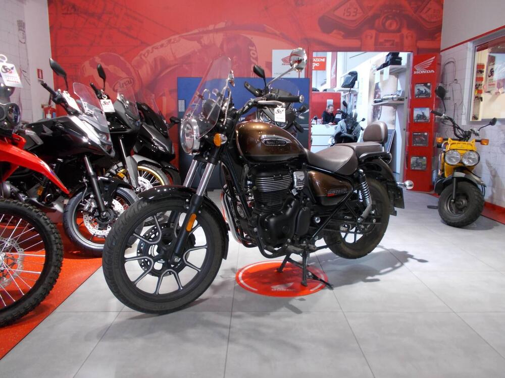 Royal Enfield Meteor 350 Supernova (2021 - 25)