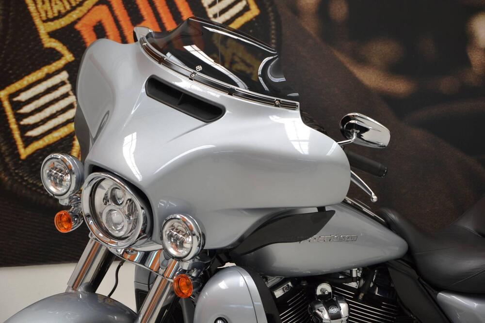 Harley-Davidson 114 Electra Glide Ultra Limited (2020) - FLHTK (4)