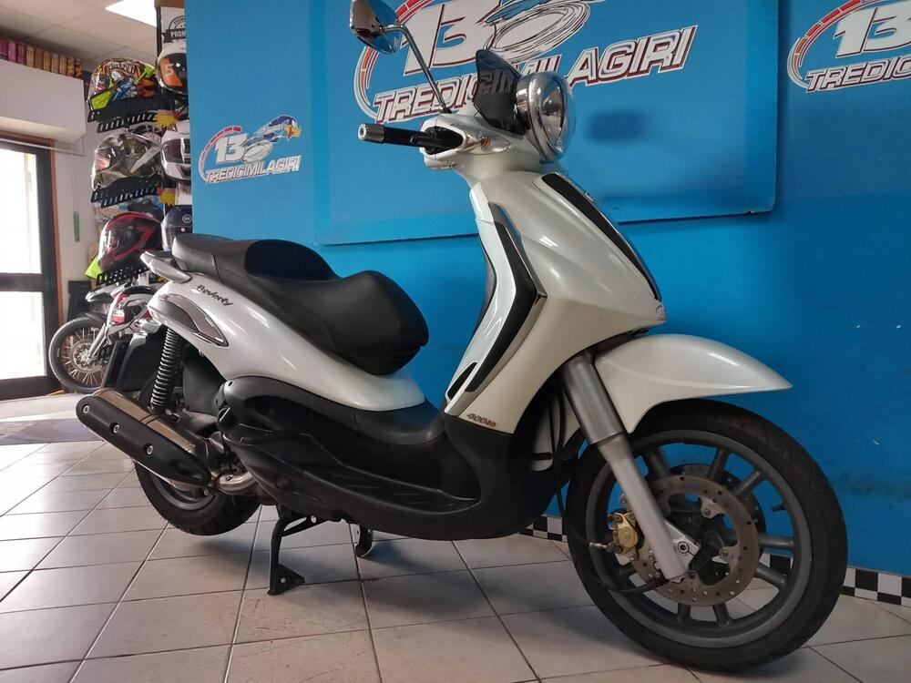 Piaggio Beverly Tourer 400 (2008 - 11) (2)