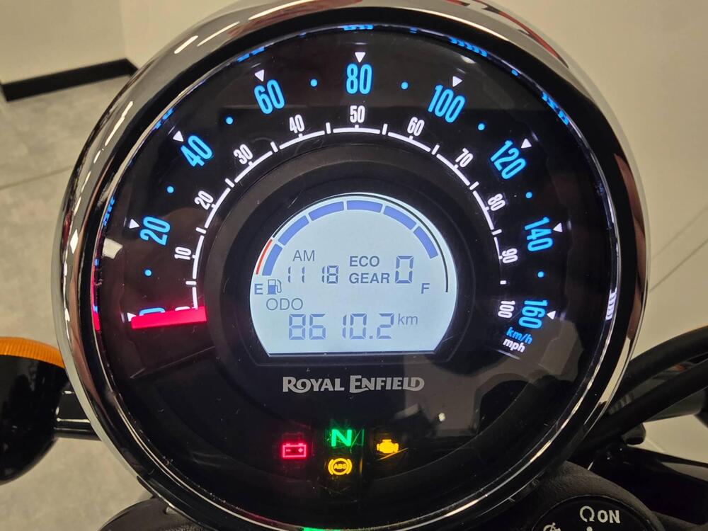 Royal Enfield Meteor 350 Fireball (2021 - 25) (5)